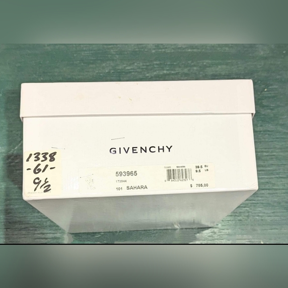 Authentic Givenchy Leather Heels NEW w/Box & Dust Bag Women's Shoes Size 9.5 - Picture 8 of 9